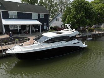46' Sea Ray 2017 Yacht For Sale
